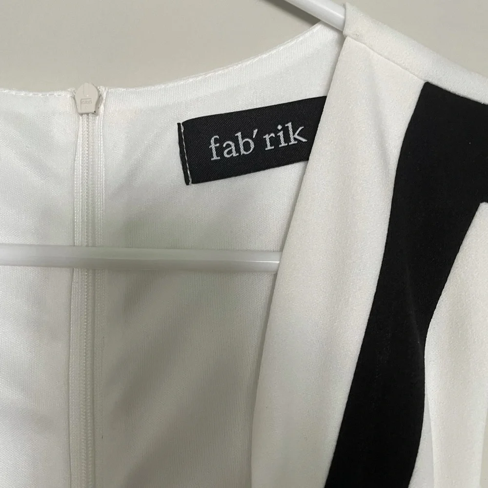 Fabrik white v-neck semi formal dress - Picture 2 of 5